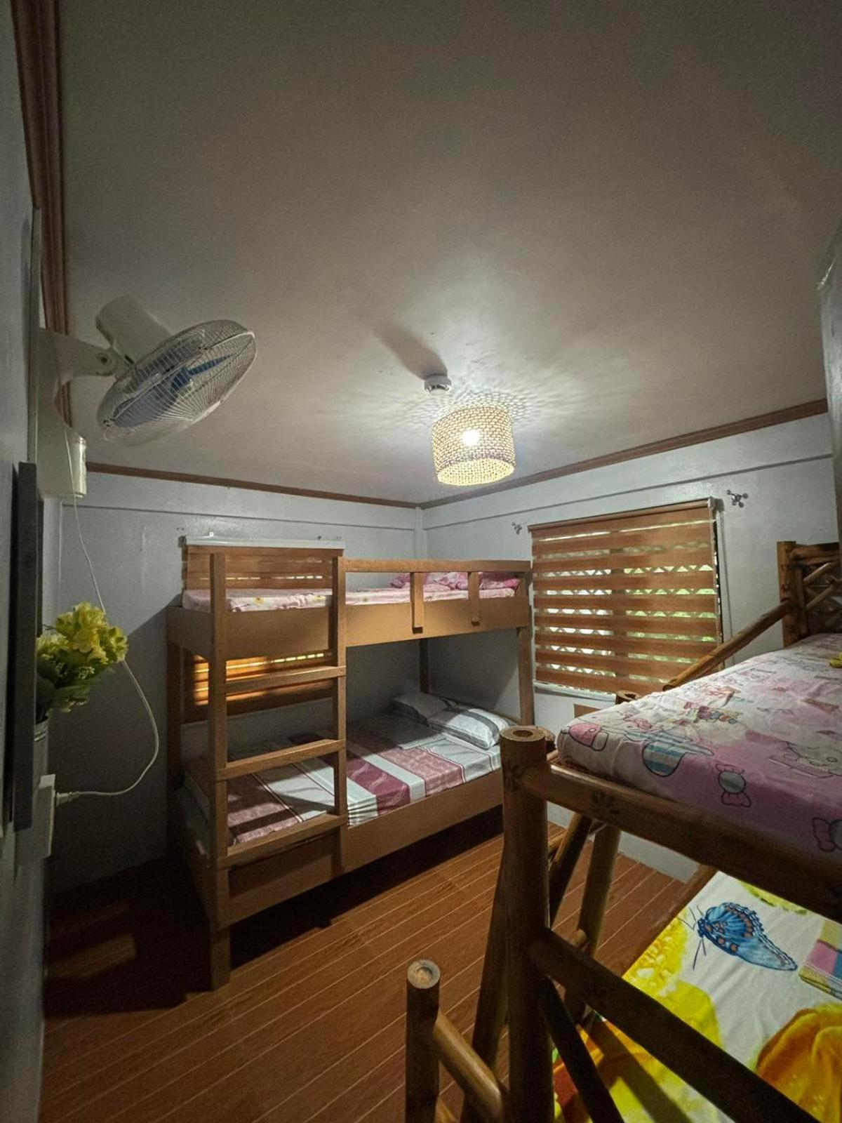 Zeah'S Beach Place Bulusan Exterior photo